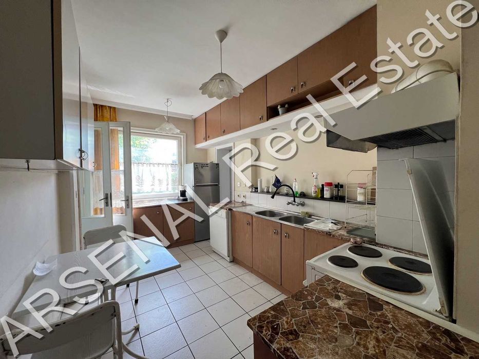 Дава се под наем Многостаен апартамент в София, Редута - 145 кв.м за 675 € - Снимка #1