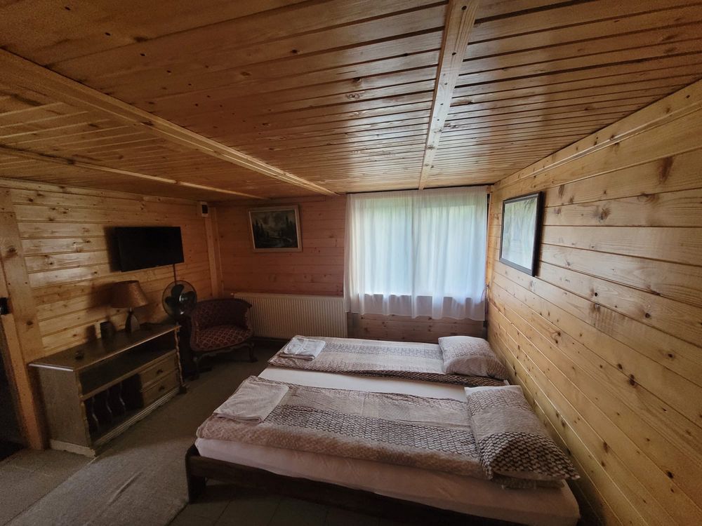 Cabana de inchiriat
