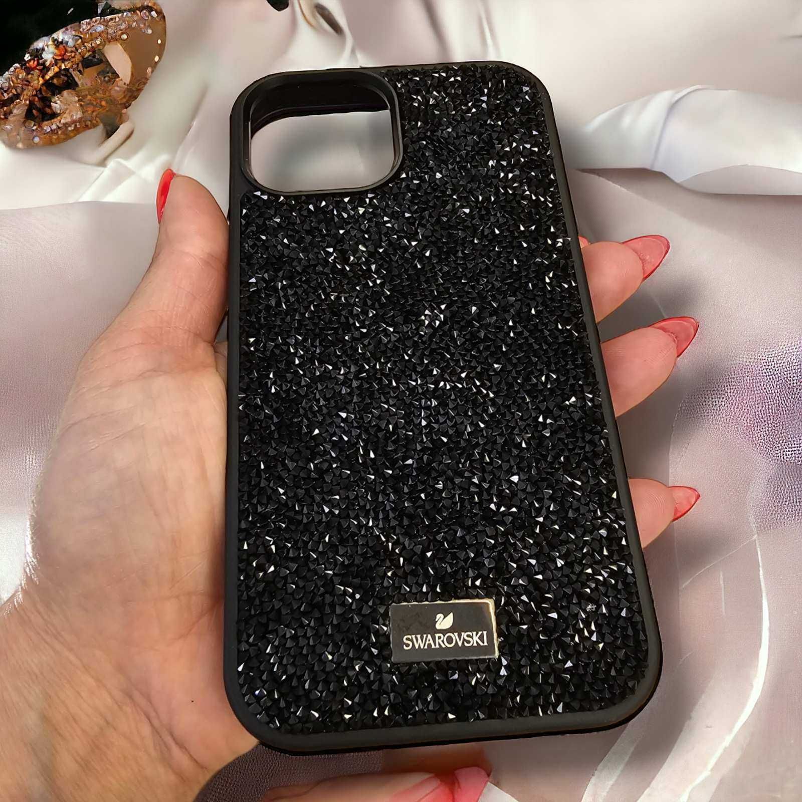 Кейс Swarovski за iPhone 15