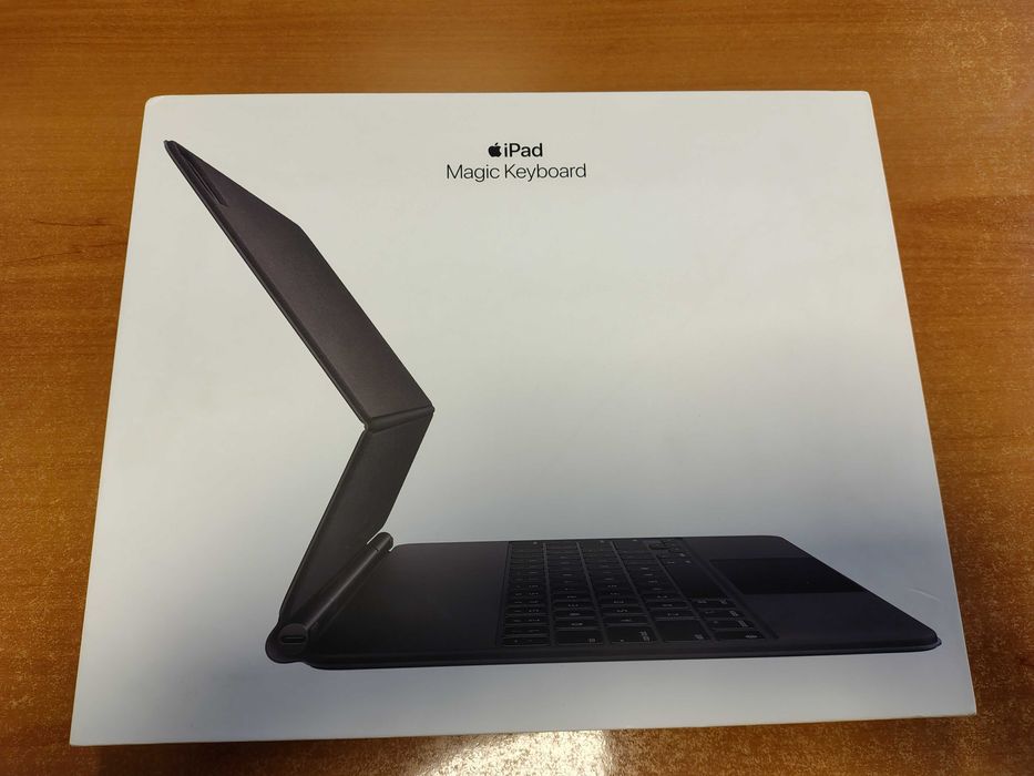 С гаранция Apple iPad Pro 5 12.9 2021 Cellular 256 GB+Magic Keyboard