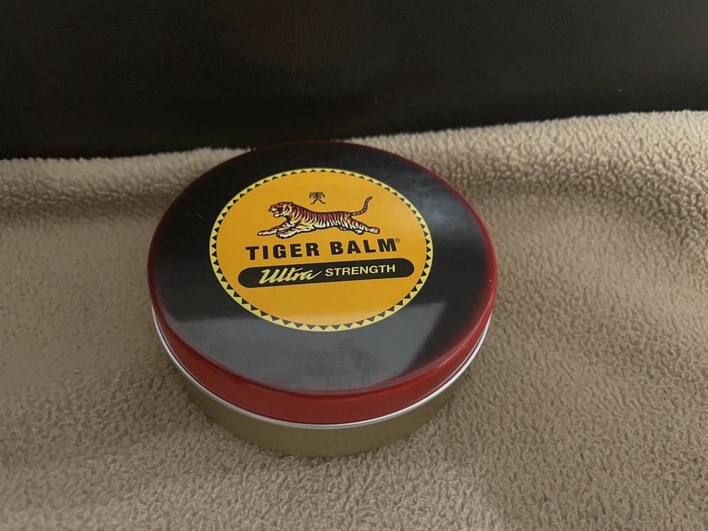 Vând balsam original Tiger Balm , 50 gr efect analgezic