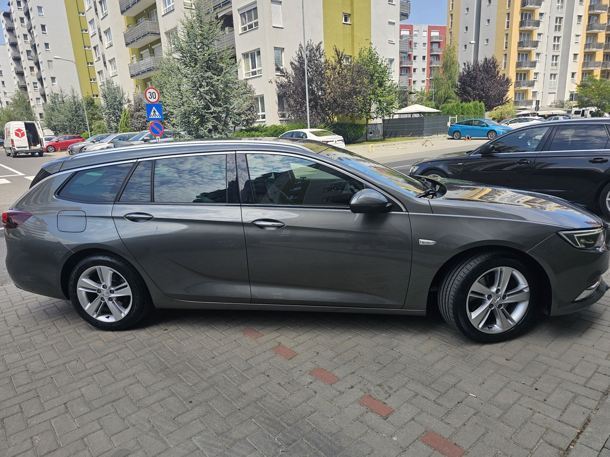Insignia B automată 2018 Negociabil!