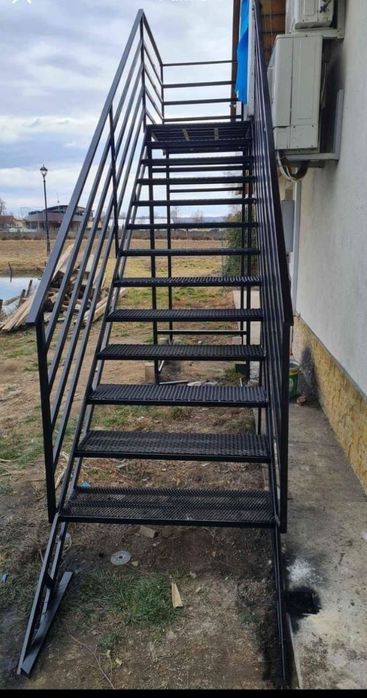 Executăm scări zincate orice dimensiune și orice model