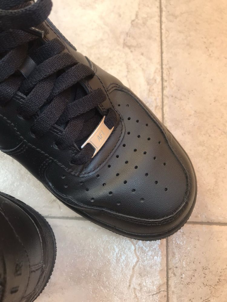 Обувки Nike Air Force 1