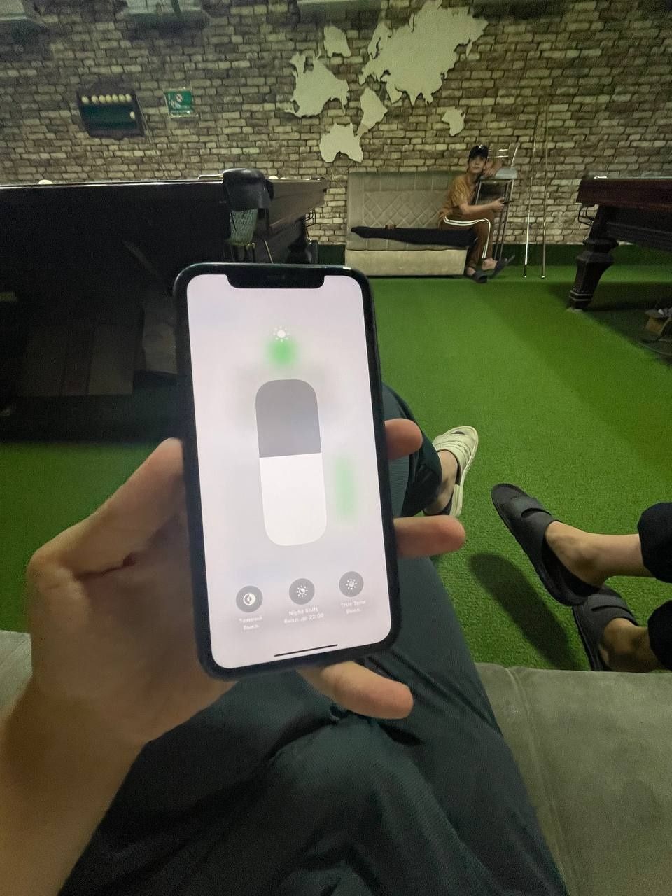 Iphone 11 возможно обмен /срочно!