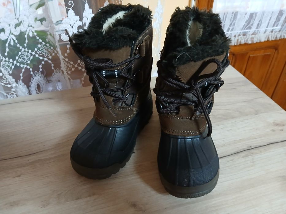 Ghetuțe blanite marca Canadian