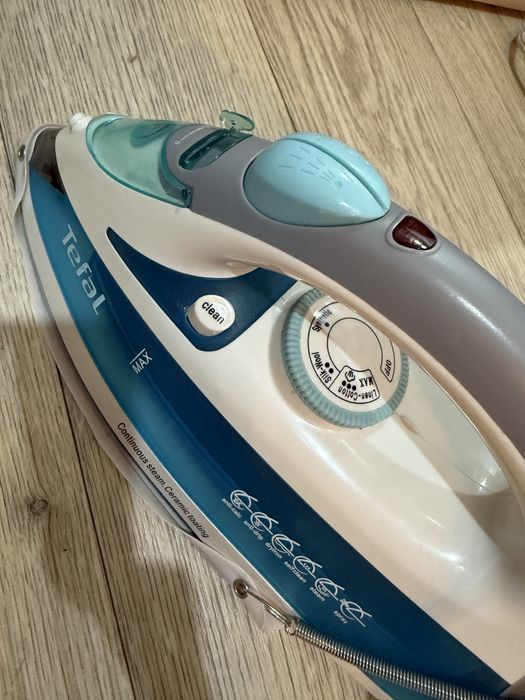 Утюг Tefal Тефаль