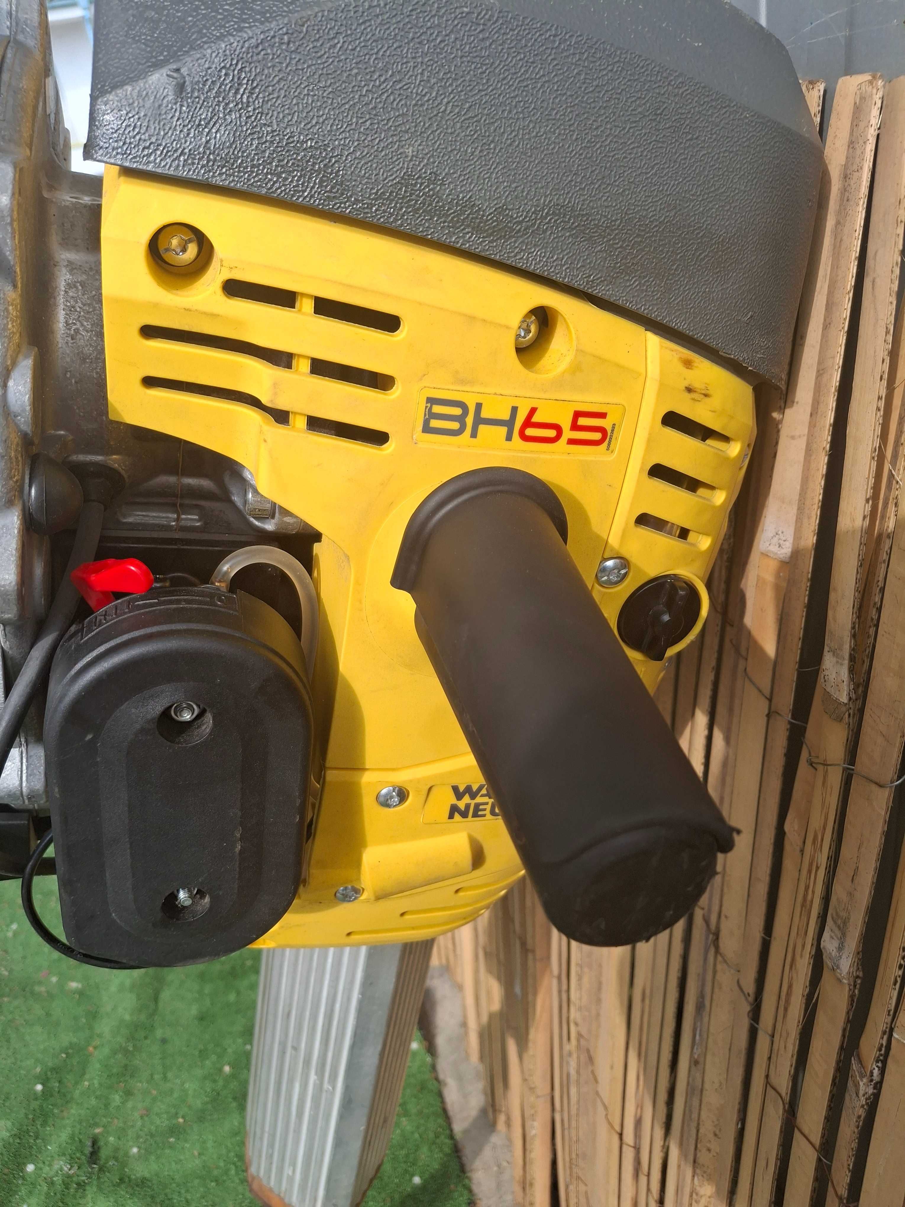 Бензинов къртач  Wacker Neuson BH 65 27x80
