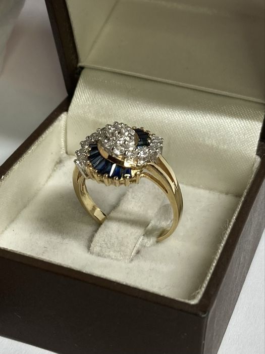 Inel aur cu safire si diamante