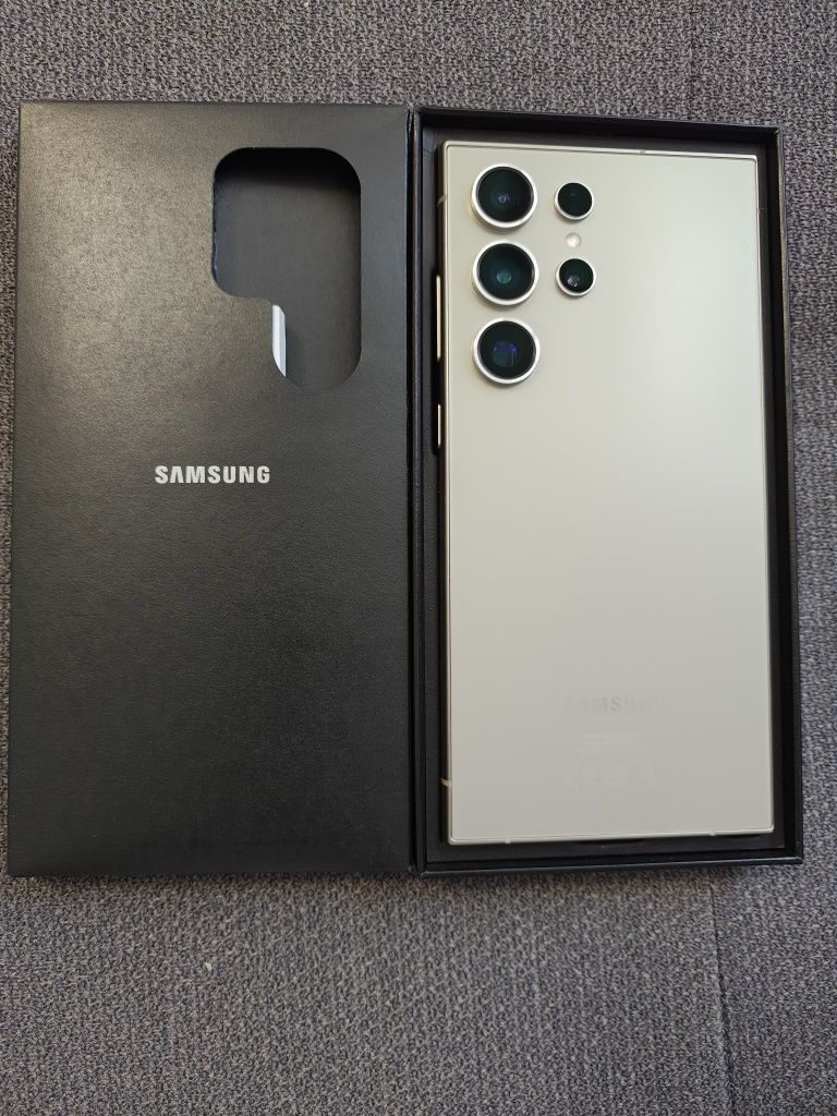 Samsung Galaxy S24 Ultra 256Gb titanium grey