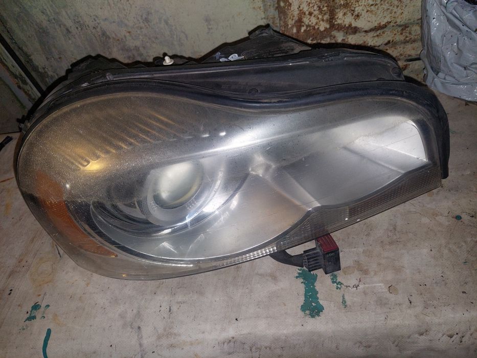 Far xenon Volvo XC 90 2009, RHD ,Anglia,cod 31217048