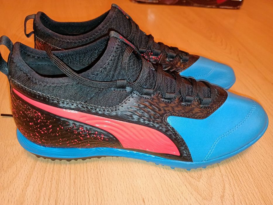 Adidași sport Puma One