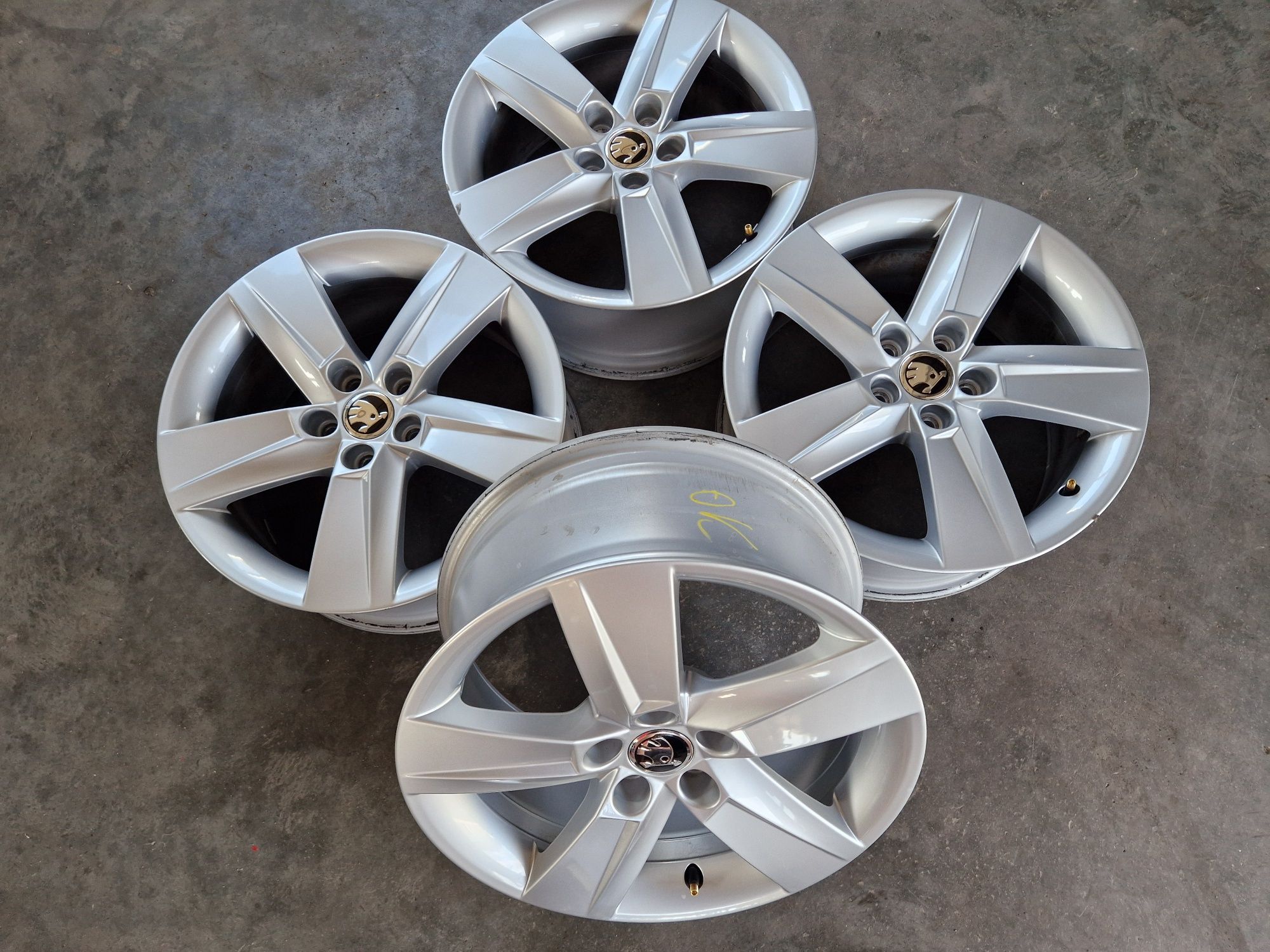 16 цола джанти 5x100 2016г. За SKODA-VW-AUDI-SEAT