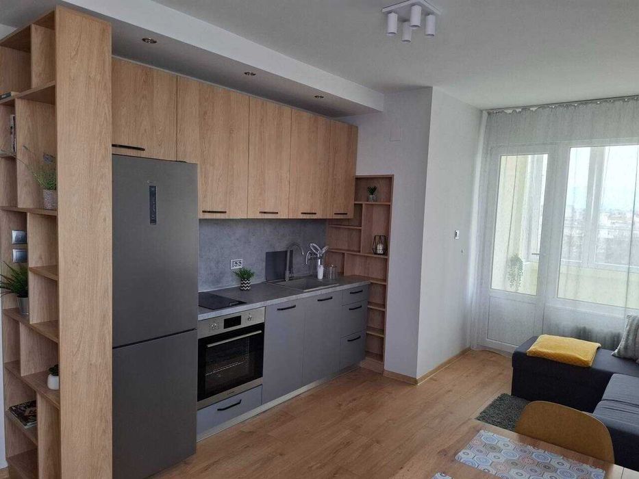 Дава се под наем Тристаен апартамент в София, Лозенец - 85 кв.м за 637.5 € - Снимка #1