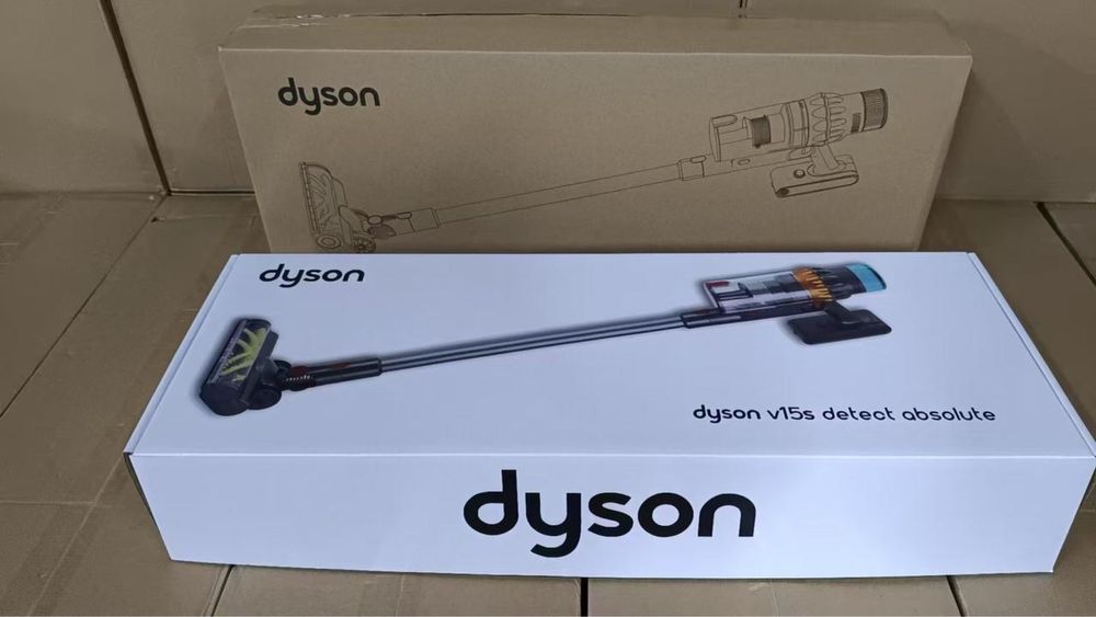 Пылесос Dyson v15