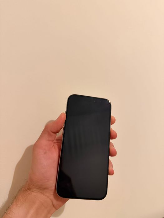 iPhone 15 Pro- Natural Titanum