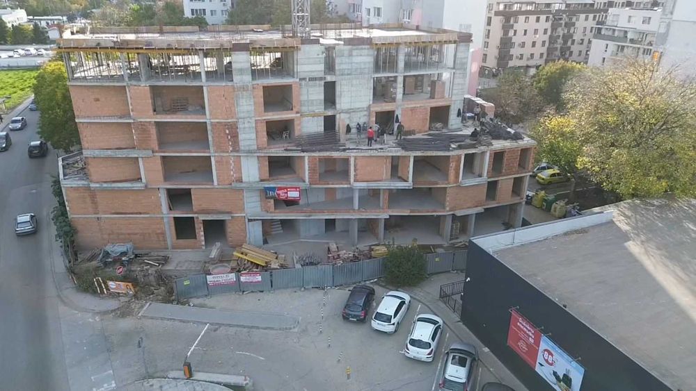 Апартамент с 3 спални в Кючук Париж от ИНВЕСТИТОР