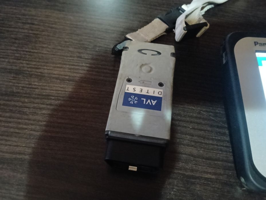 Vând tester auto AVL diatest vci1000