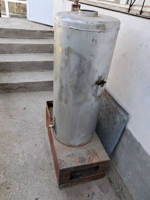 нержавейка титан 100литир сауна қилсаям булади тош терадиган жойибор.