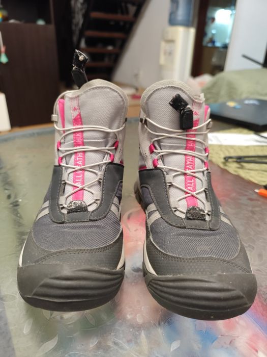 Ghete fete mărimea 38 Quechua