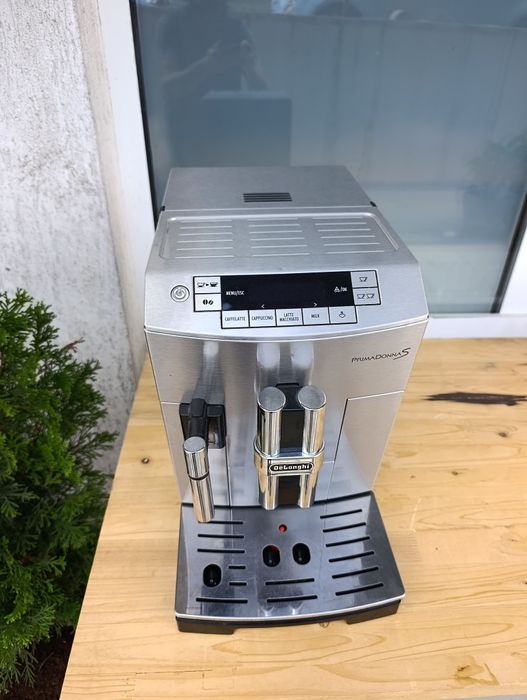 Кафемашина Delonghi Primadonna S