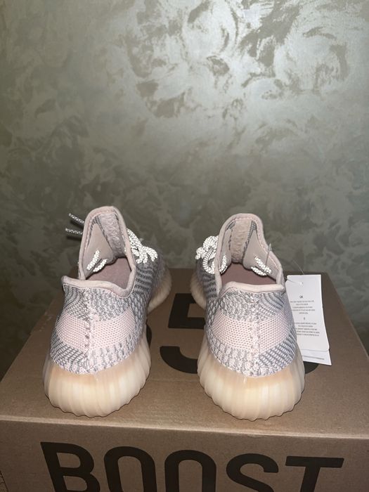 Yeezy 350 “Synth”