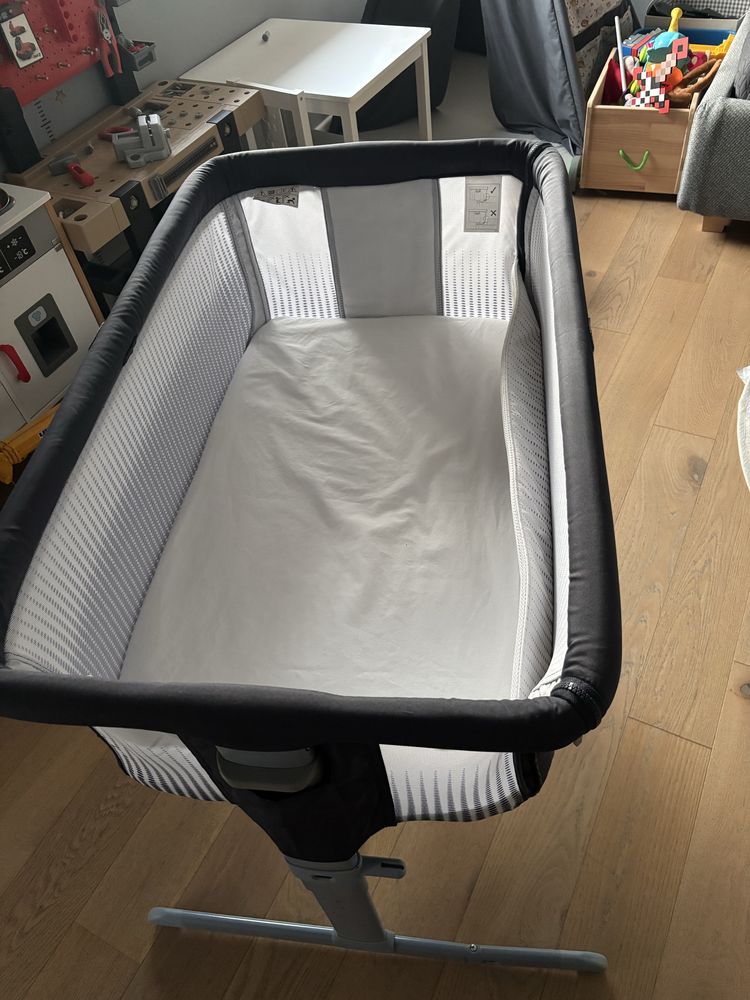 Patut bebe/cosleeper Chicco