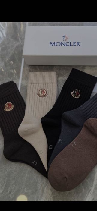 Șosete UGG, Moncler, modele 2026