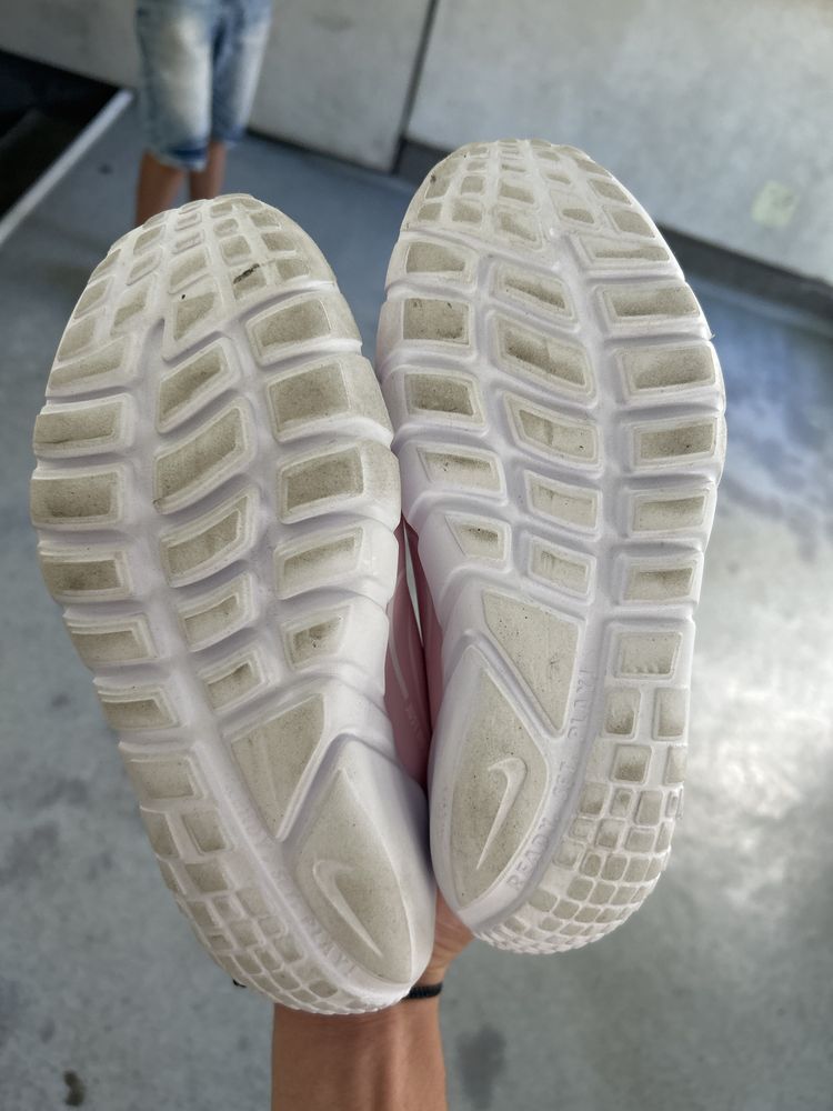 Nike 38.5 доста запазени