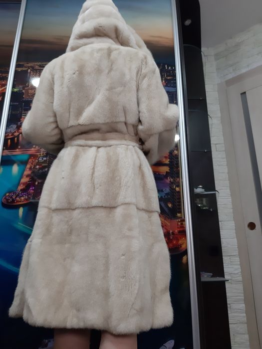 Шуба норковая, б/у