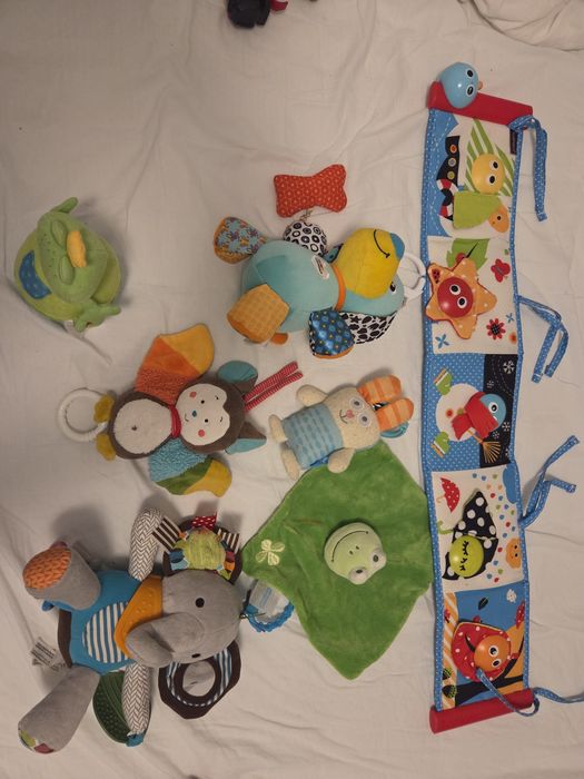 Jucarii pentru bebelus