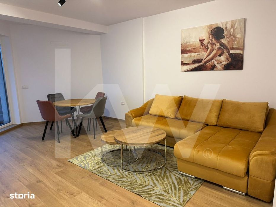 Rafinament, lumina si doua terase cu personalitate