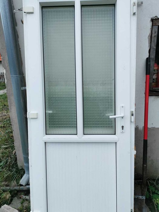 Usi interior PVC albe