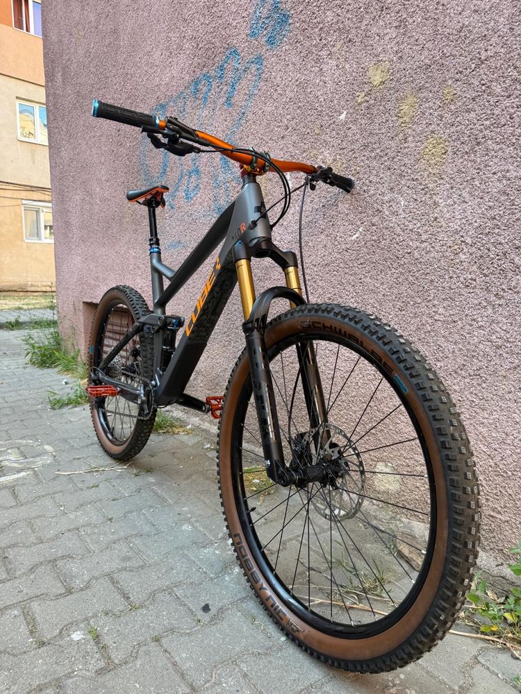 Bicicleta Cube Stereo Race 140R/Carbon/27,5