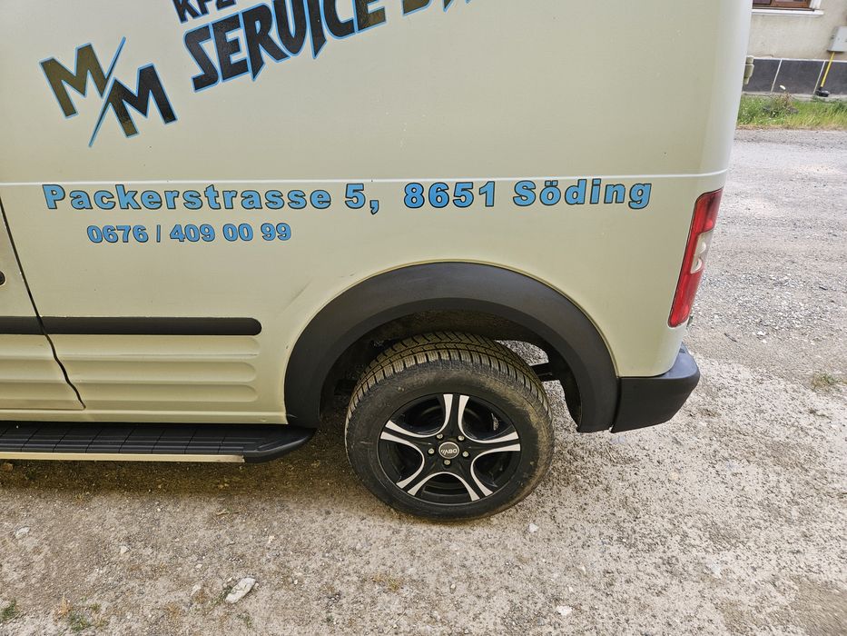 Vând Ford tranzit conect