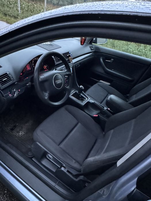 Audi A4 2003 1.6 Benzina