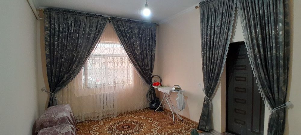 Ховли уй сотилади