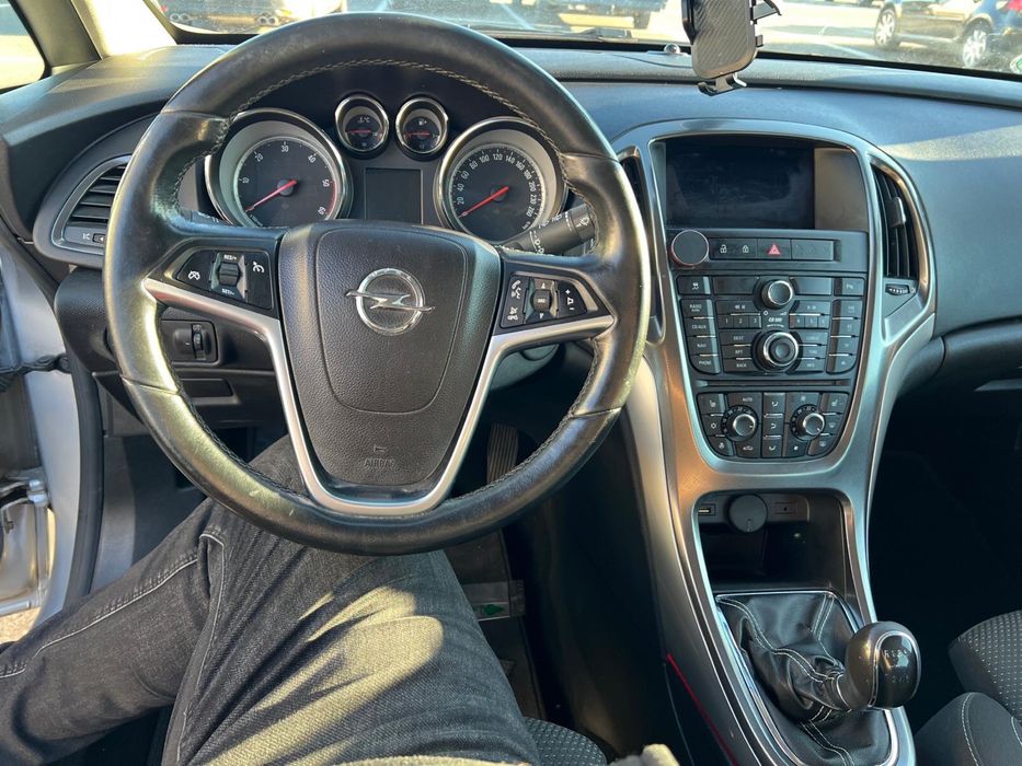 Vand opel astra sn 2011 euro 5