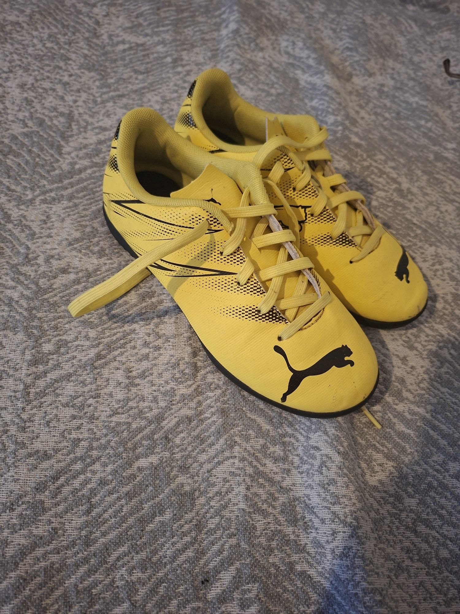 Детски стоножки за футбол puma