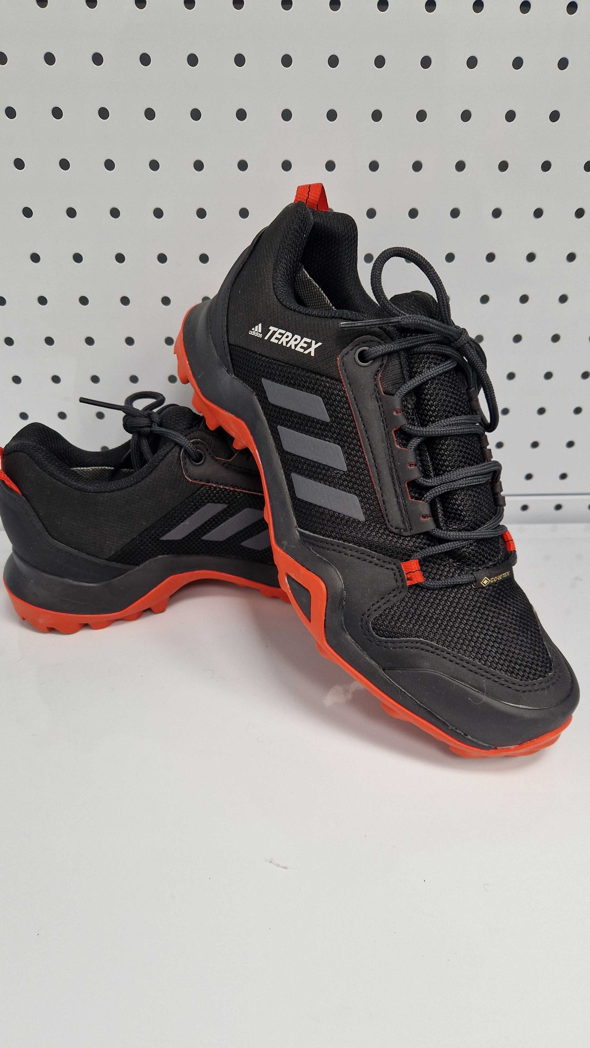 Оригинални мъжки обувки- Adidas Terrex Gore-Tex