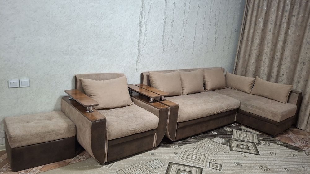 Угловой диван б/у