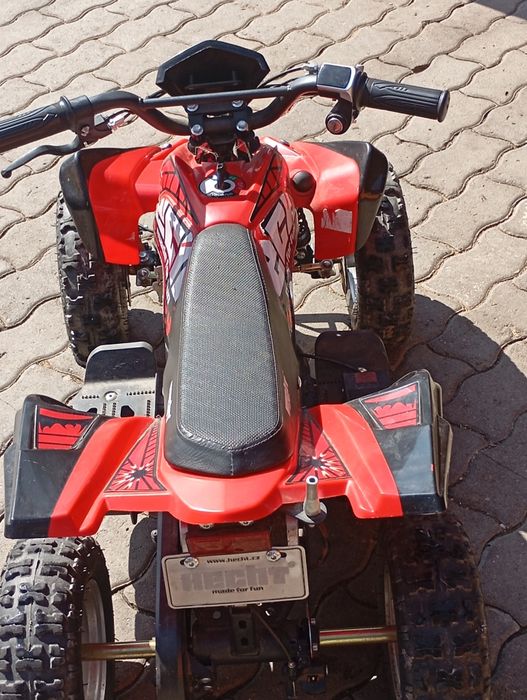 Vând ATV în stare buna
