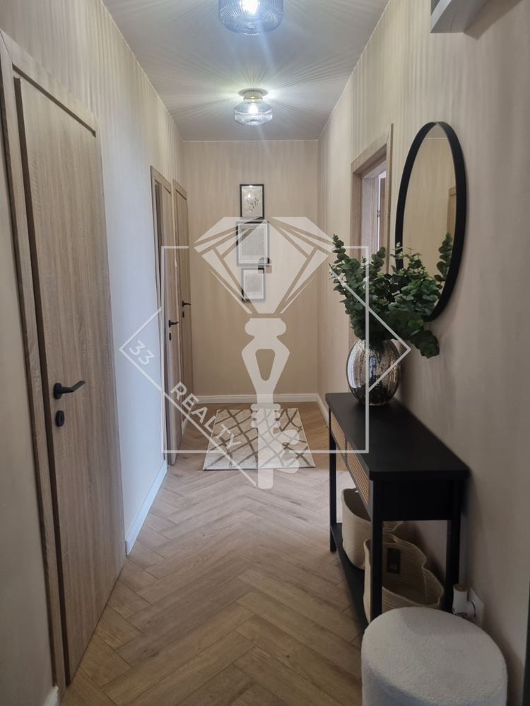 Двустаен апартант след основен ремонт!
