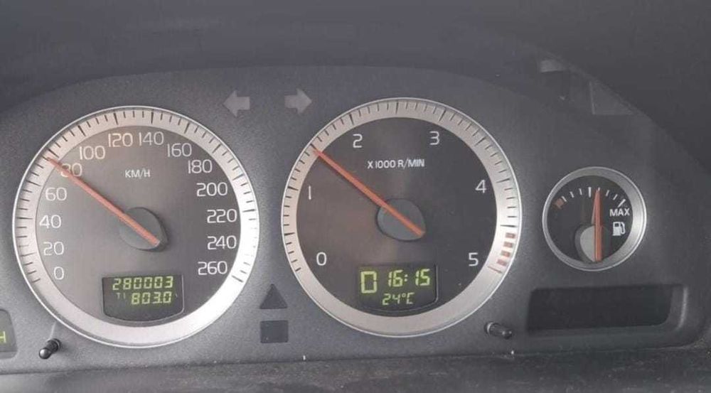 Volvo XC90,Automat,2.4l an 2011