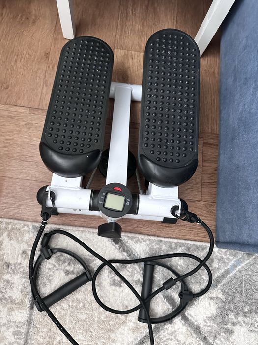 Продам степпер для спорта