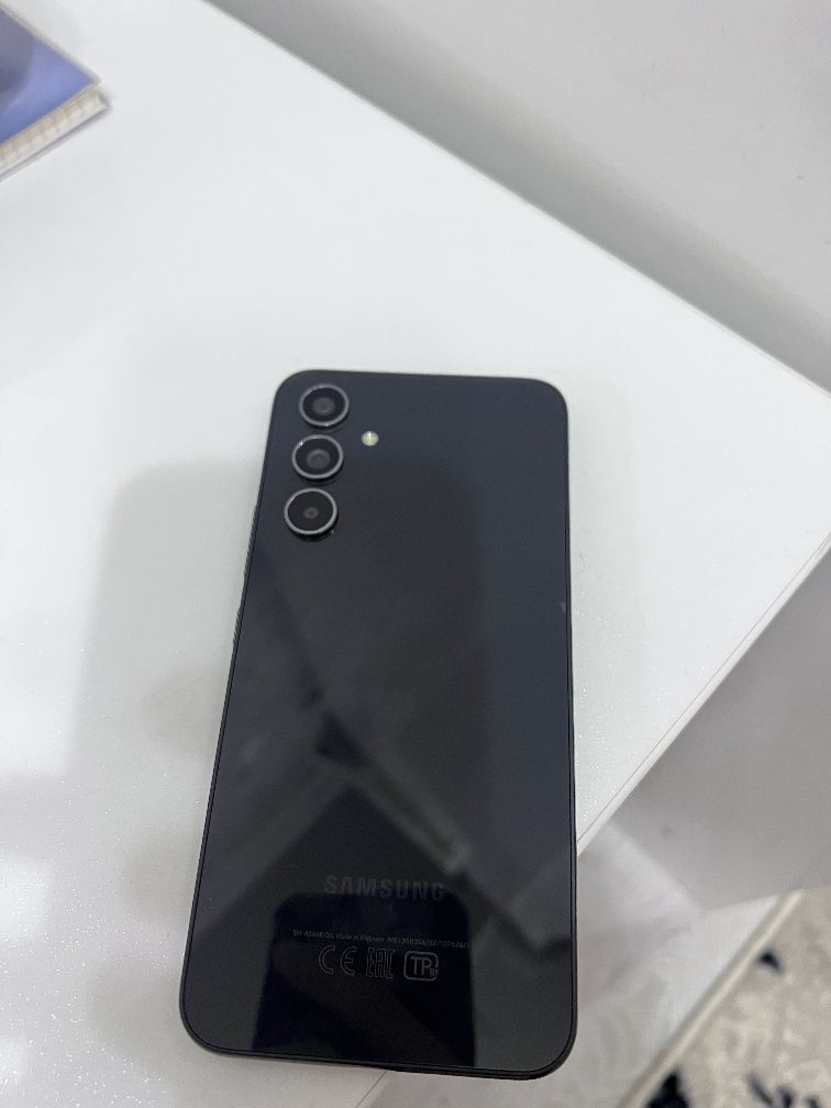 Samsung A54 5G .