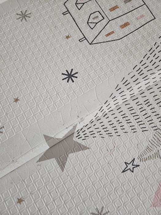 Двулицево детско килимче