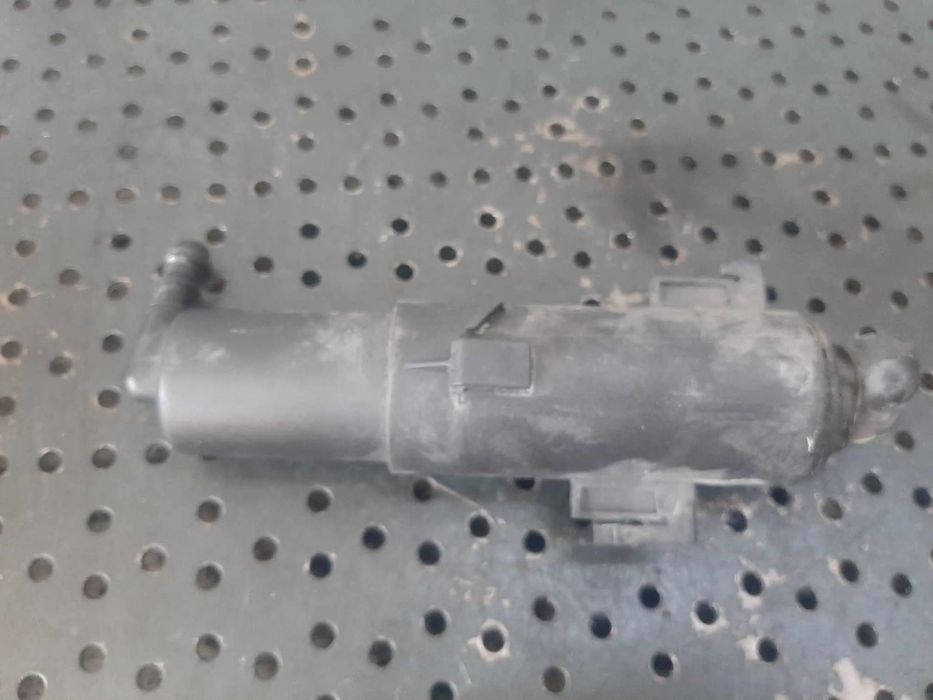 spalator far stanga  audi a4 b8 8k 8k0955101