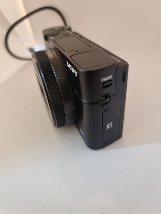 Sony RX100 VI – Aparat foto compact premium, 4K, aproape nou