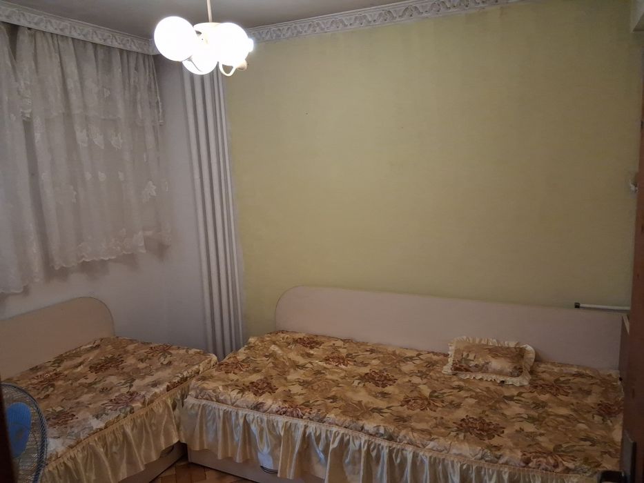 Продавам апартамент плевен център